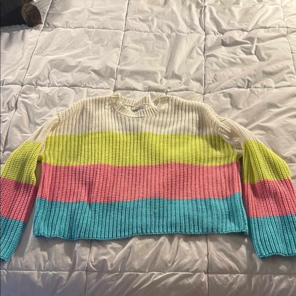 Francesca's Collections Cream and Yellow Crew Neck Sweater
